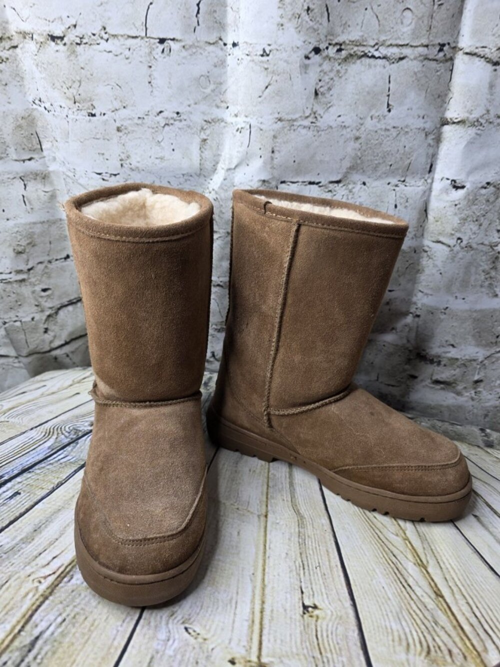 Bearpaw Size 8/9 Unisex Comfort Suede Shearling Boot Hickory UK7 EU 41